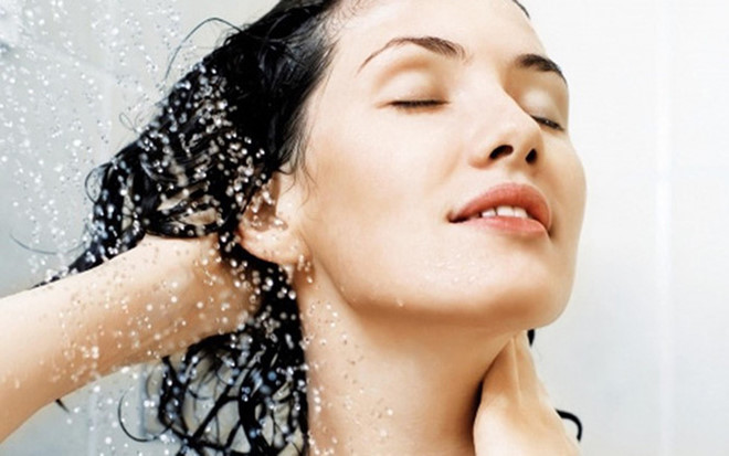 Đừng tắm khi vừa đi ra ngoài nắng